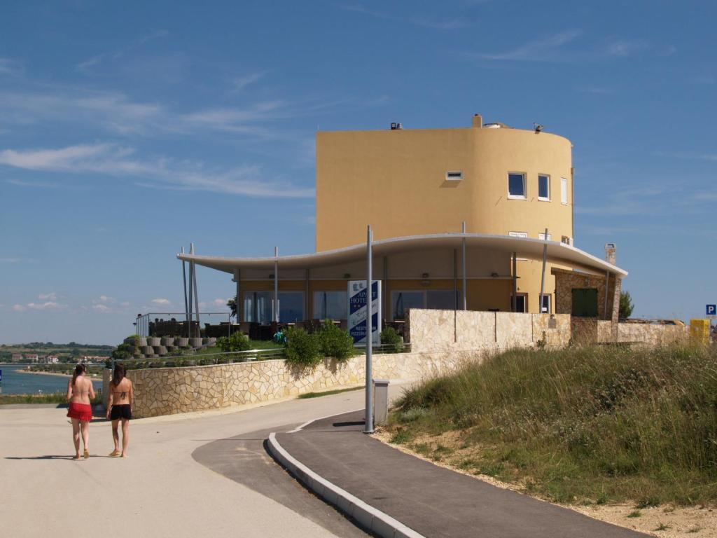 Apartments & Restaurant Condura Croatica Nin-Sabunike Exterior foto